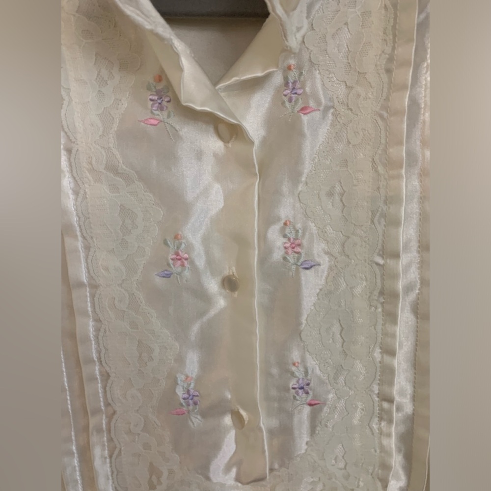 Vintage Barbizan Night gown / Night dress White Satin Lined Sz Medium NICE - Picture 3 of 10